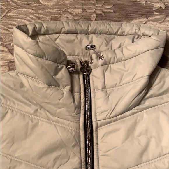 Guess Jacket - Picture 4 of 5